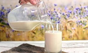 Pouring Milk in Glass and How to Remove Milk Stains.
