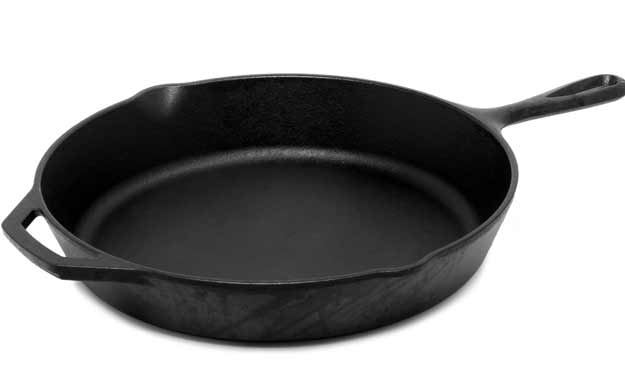 A Clean and Seasoned Cast Iron Skillet.