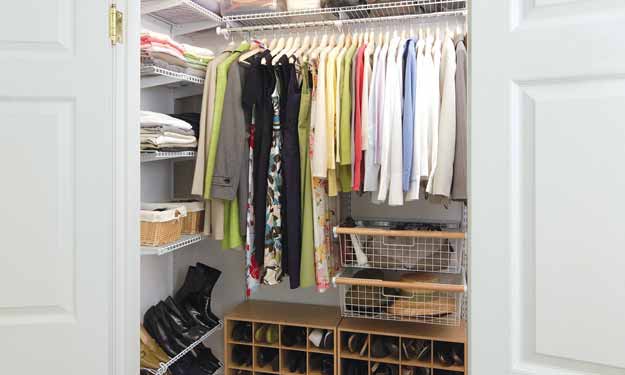 Clean Closet and How to Organize and Clean It.