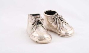 Silver Baby Shoes and How to Clean Tarnish, Corrosion from Silver and How to Polish Silver.